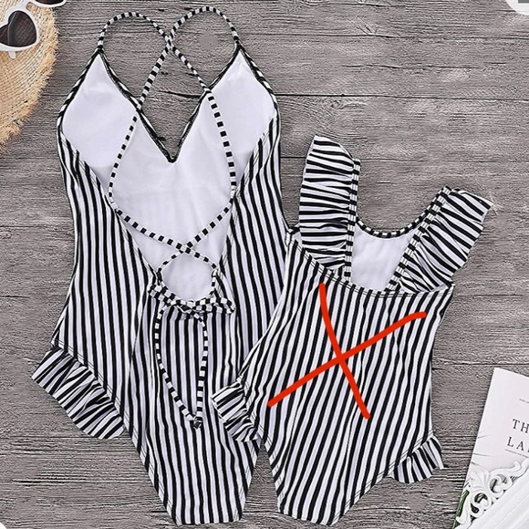 B&W Stripe Flattering V Low Cut Beach Bathing Suit Swimsuit Ruffle Beach Bikini - Picture 3 of 4